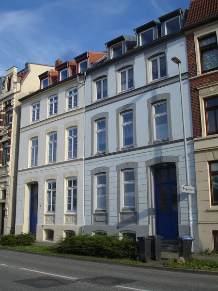 Sonnige, verkehrsgünstig gelegene 1-Raum-Wohnung